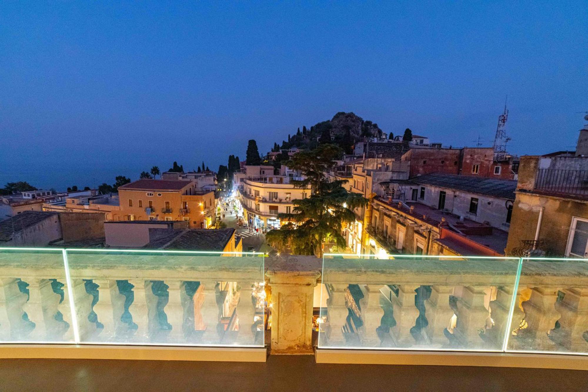 La Terrazza Di Porta Messina Hotel Taormina Exterior foto